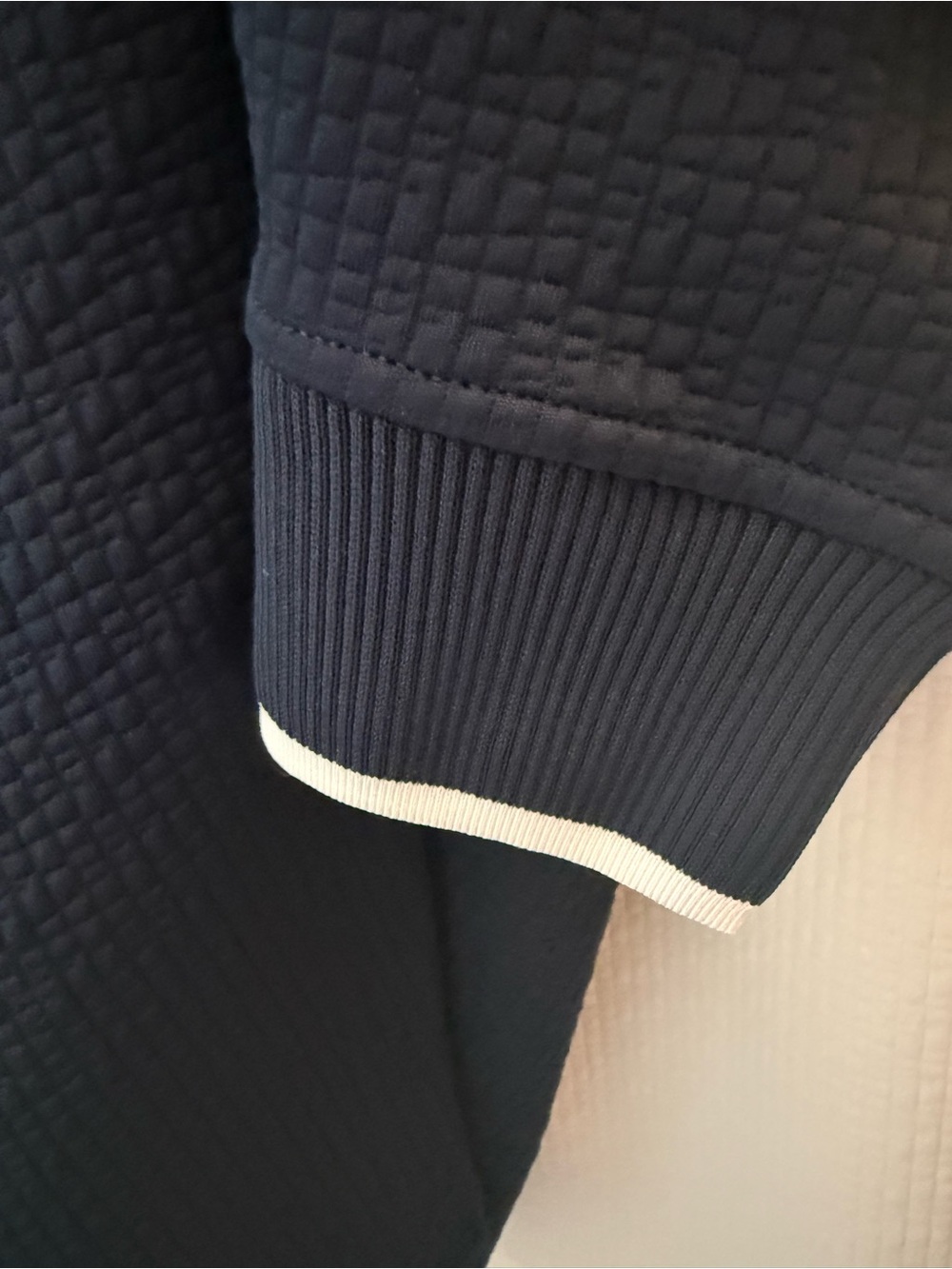 Lululemon Women’s Textured Long-Sleeve Navy Polo White Trim. Like New, size 8 - Picture 6 of 8